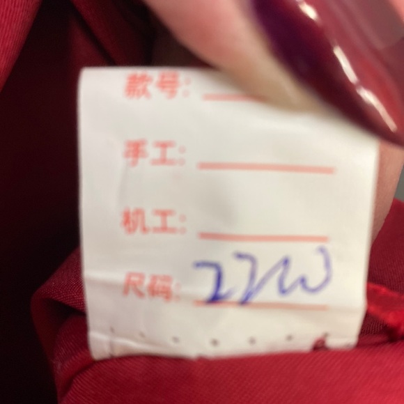 Stunning Red Full Length Evening Gown…NEW w/ Tags!!!! - Picture 4 of 4